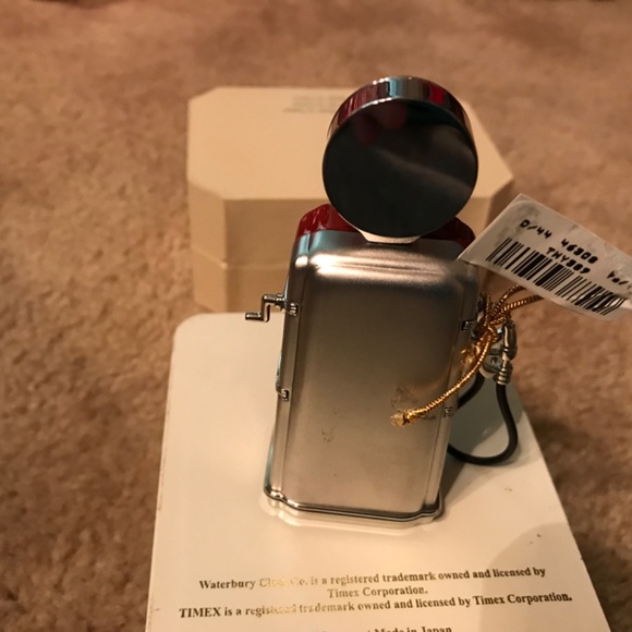 Waterbury Vintage Collectible Gas Pump Mini Clock by Timex - Picture 6 of 6